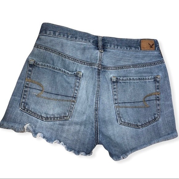 American Eagle Outfitters High Rise Denim Shorts Medium Wash - Picture 2 of 3
